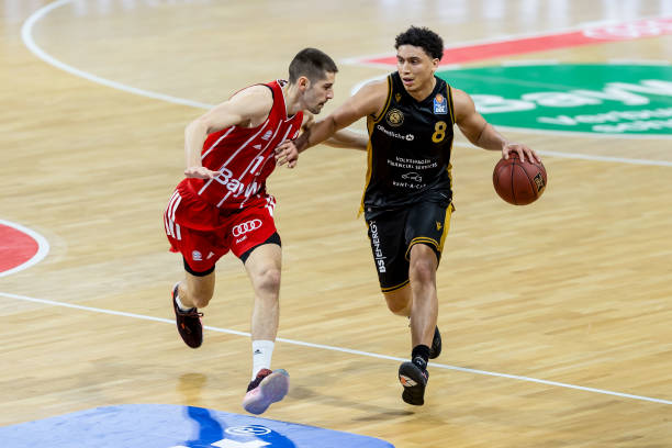 球队将迎战 球队将迎战