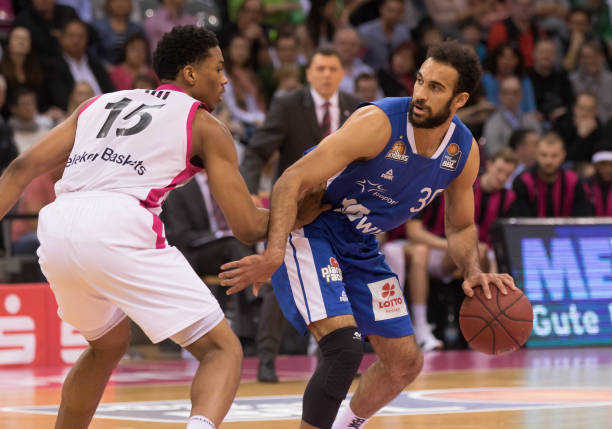 手迪亚兹 手迪亚兹